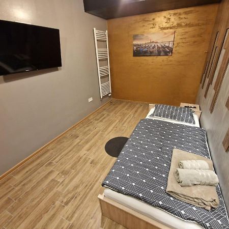 Apartmani New York Нова Градишка Екстериор снимка