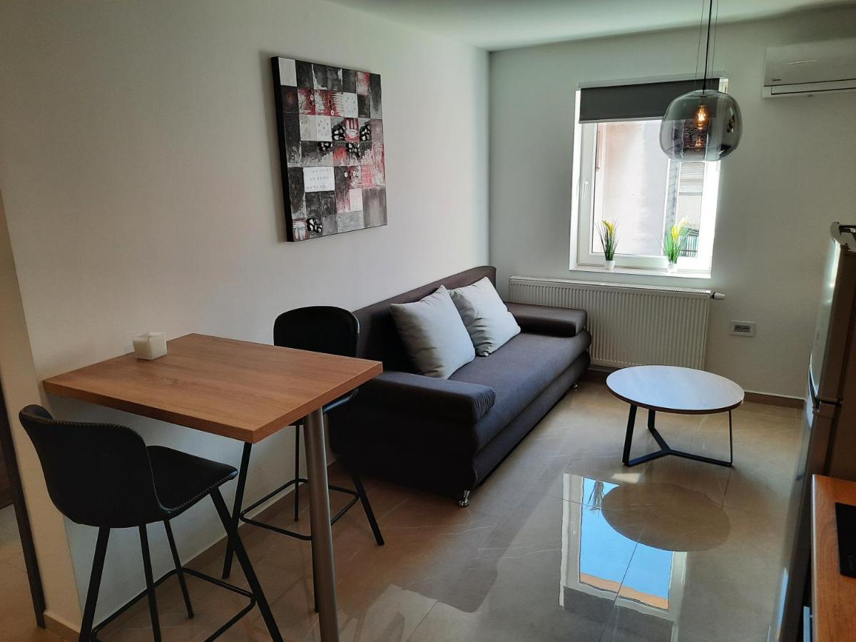 Apartmani New York Нова Градишка Екстериор снимка