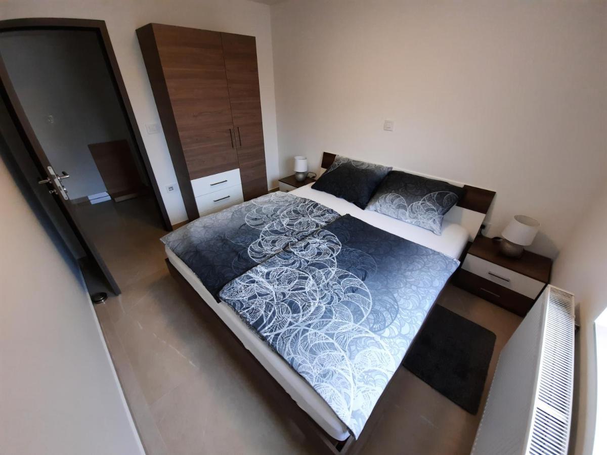 Apartmani New York Нова Градишка Екстериор снимка