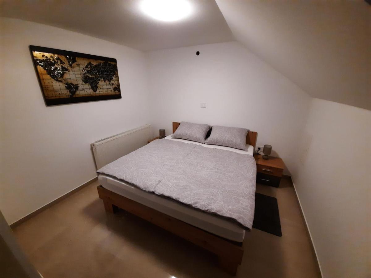 Apartmani New York Нова Градишка Екстериор снимка