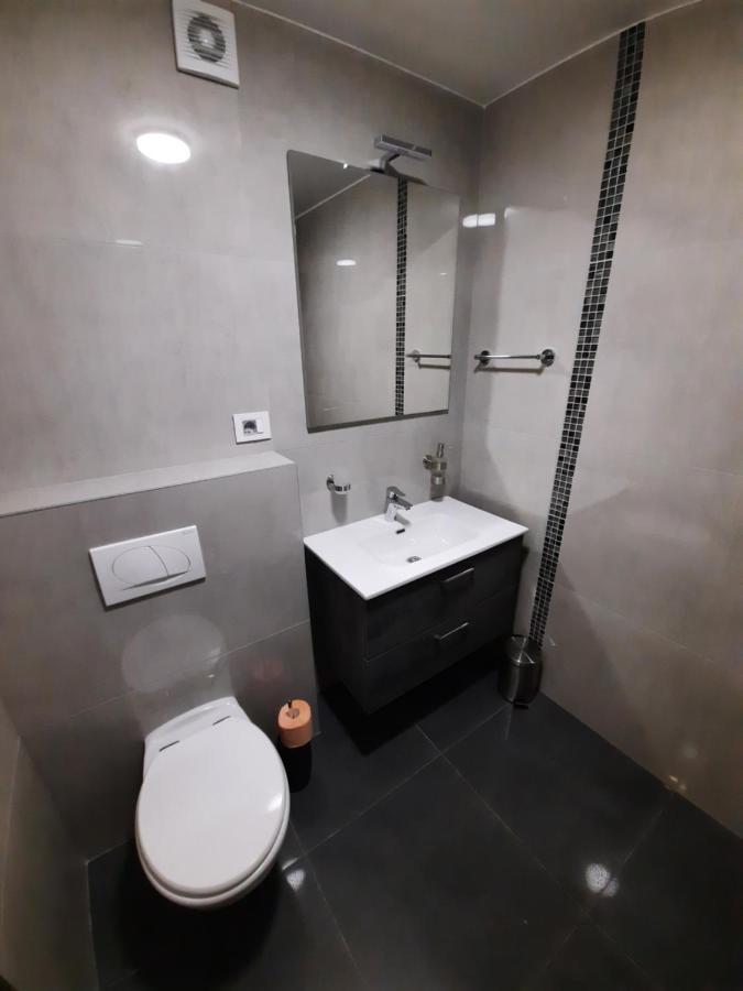 Apartmani New York Нова Градишка Екстериор снимка